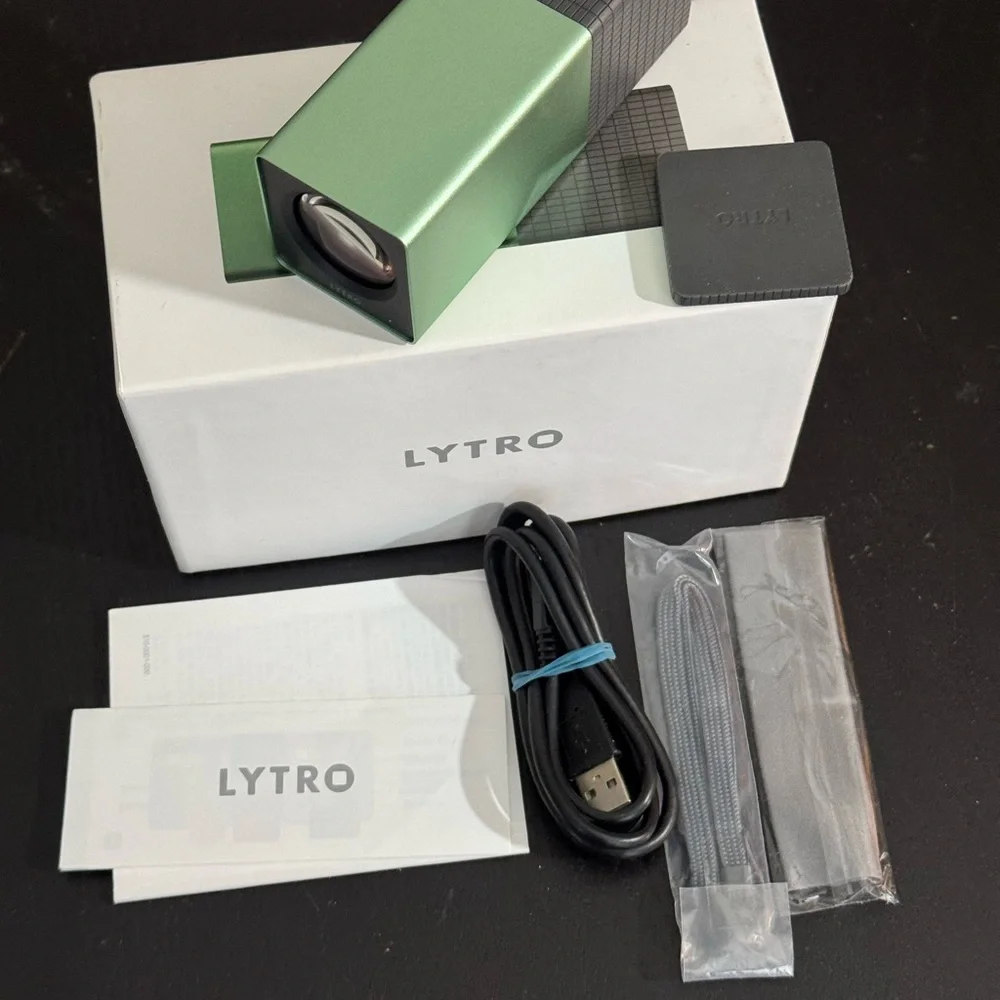 Lytro Light Field Digital Camera - Green Seagrass 8gb